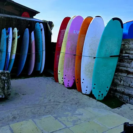 Maia Surf House - Baleal * Ferrel (Leiria)