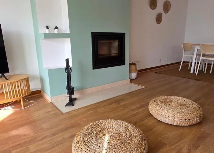 Maia Surf House - Al Appartement Ferrel (Leiria)