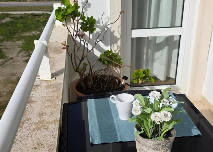 Maia Surf House - Al Apartment *